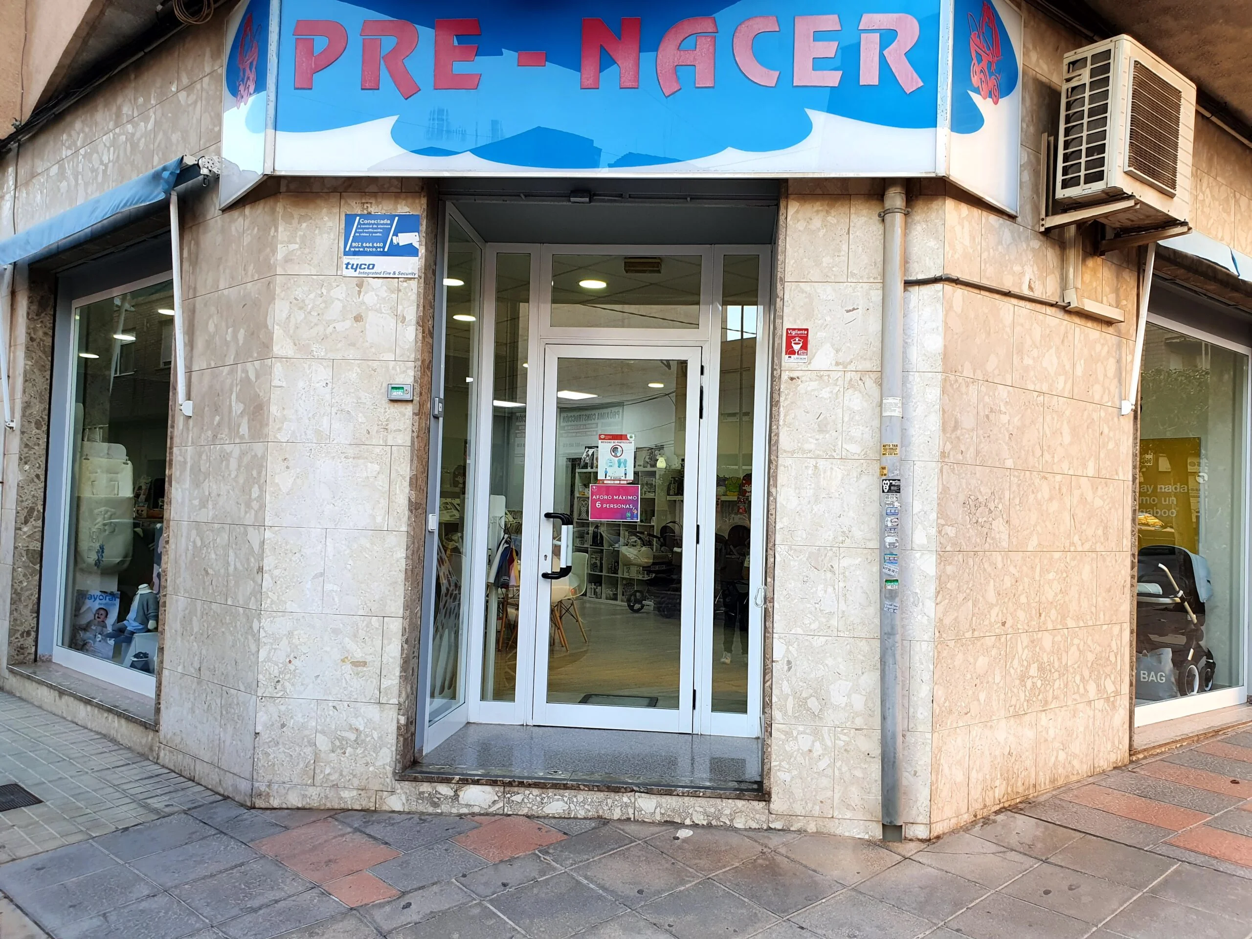 Fachada de Bebés Prenacer en Avenida de Elda, 13, Petrer